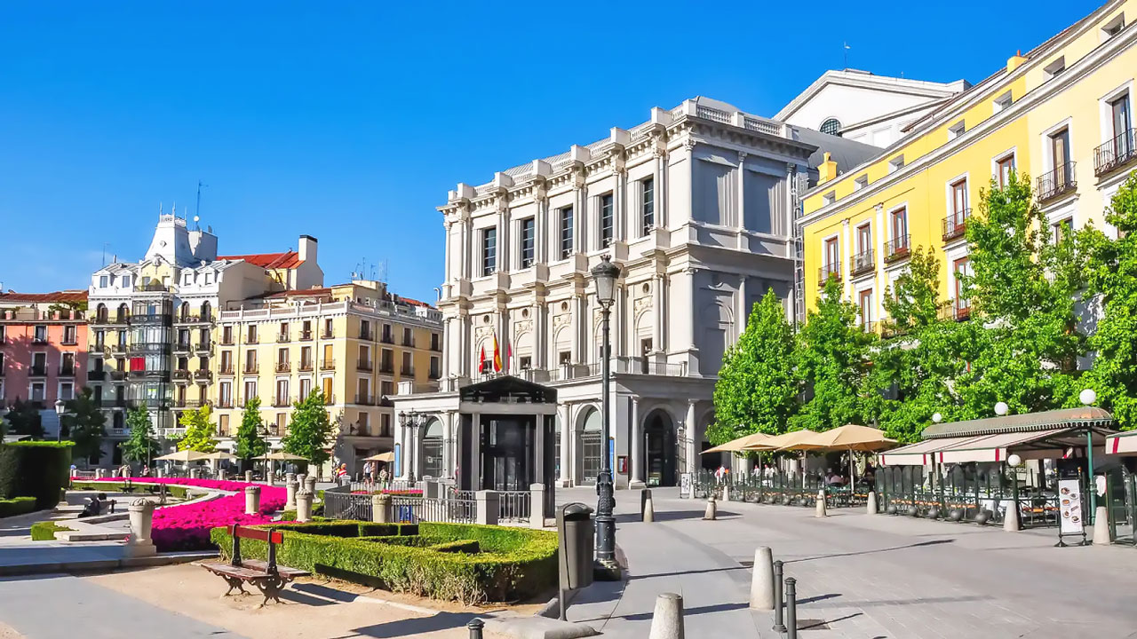 opera alquilar habitacion estudio en madrid